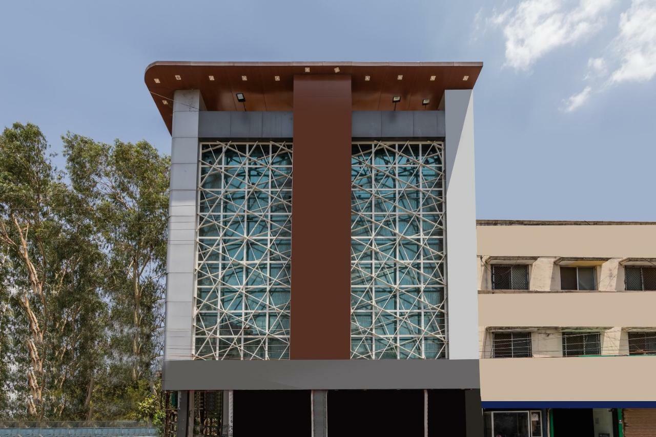 Oyo 41898 Balaji Palace Ratlam Exterior photo