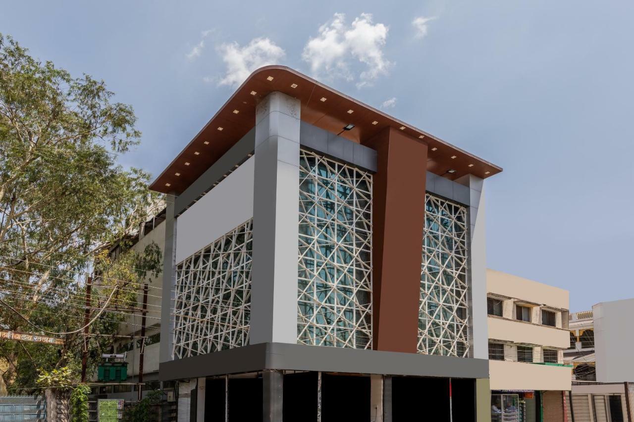 Oyo 41898 Balaji Palace Ratlam Exterior photo